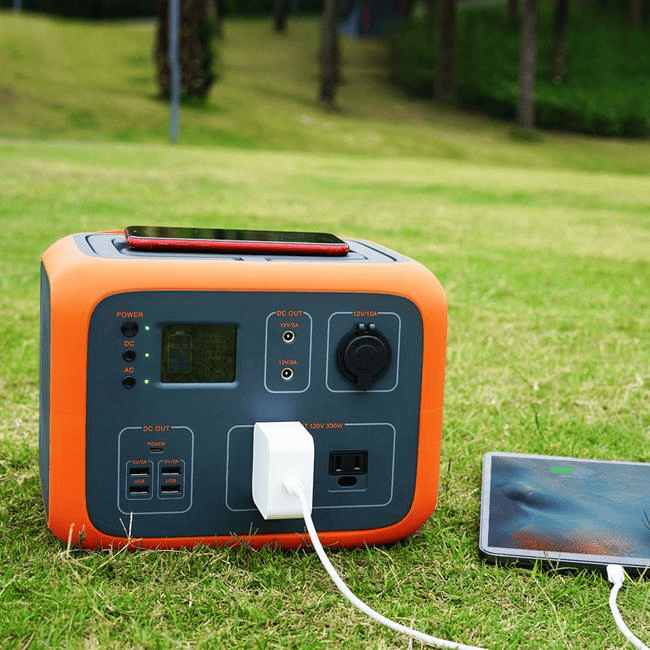 BLUETTI AC50S Portable Power Station : Stay Powered Up Anywhere